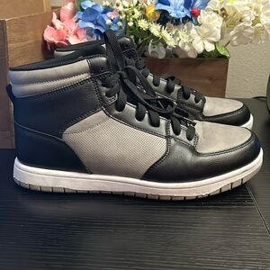Fubu Sintetico Men’s High Top Sneaker Gray & Black Size 9